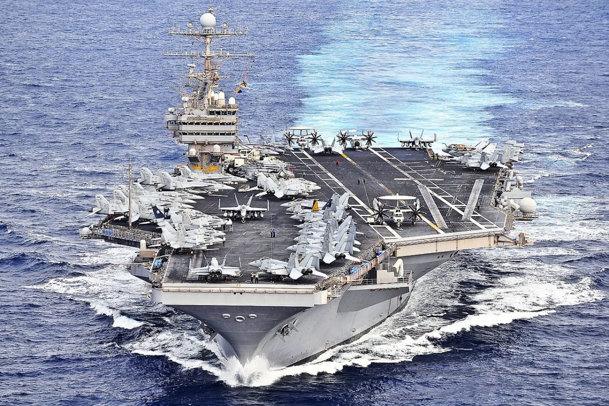 USS Abraham Lincoln-fe92124a