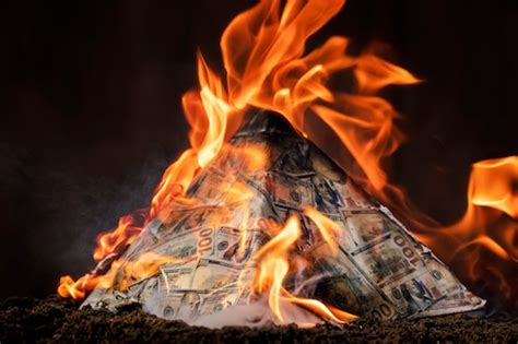 th-130442834-e2bc66fc